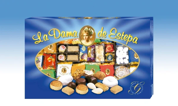 Surtido tradicional navideño con 17 variedades de dulces